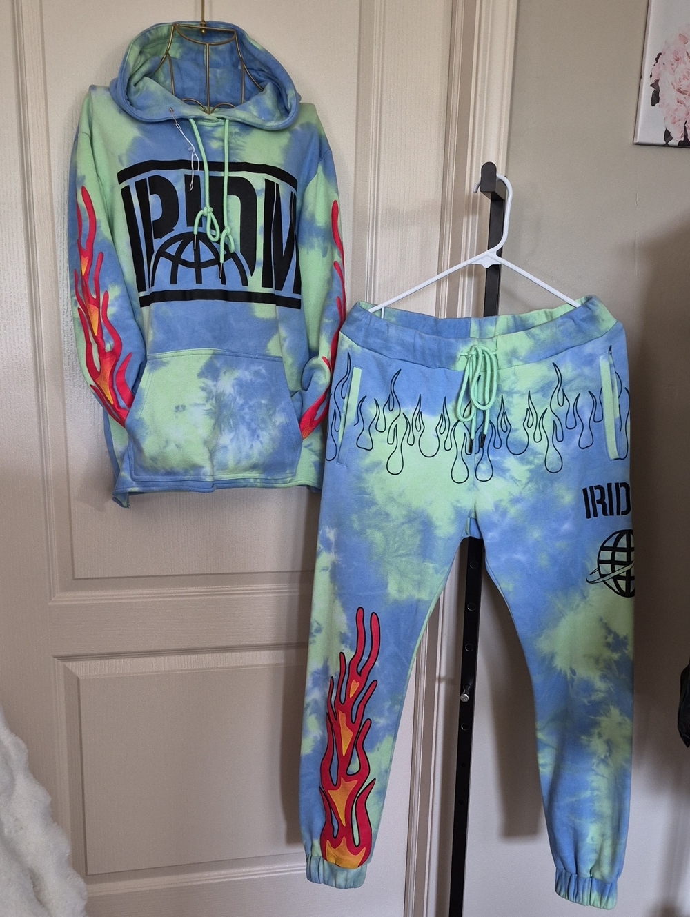 Iridium Tie Dye Flame Sweatsuit Set Small Top / Medium Bottom Joggers Streetwear